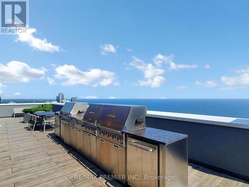 2003 - 500 Brock Avenue, Burlington, ON - Outdoor With Body Of Water