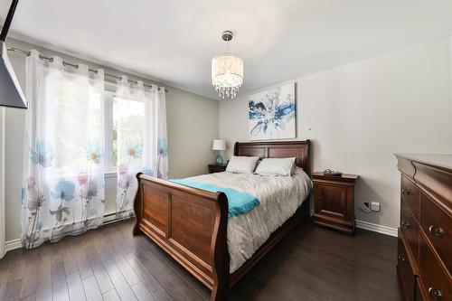 Logement - 156  - 160 Rue Marie-Chapleau, Blainville, QC - Indoor Photo Showing Bedroom