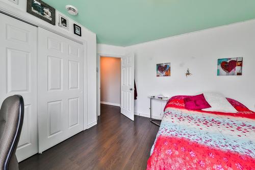 Logement - 156  - 160 Rue Marie-Chapleau, Blainville, QC - Indoor Photo Showing Bedroom