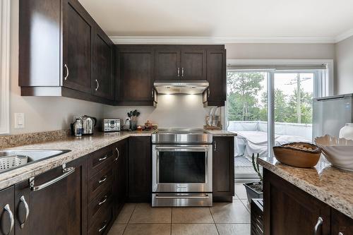 Logement - 156  - 160 Rue Marie-Chapleau, Blainville, QC - Indoor Photo Showing Kitchen