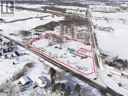 View of property location with property boundaries highlighted - 4905 #3 Highway, Cayuga, ON 