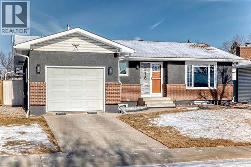 Stylish stucco & brick exterior - 216 Pinecrest Crescent Ne, Calgary, AB - Outdoor