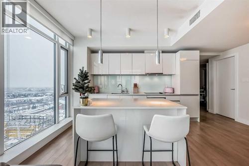 3402, 1122 3 Street Se, Calgary, AB - Indoor Photo Showing Kitchen With Upgraded Kitchen