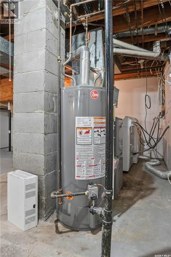 918 Garnet Street, Regina, SK - Indoor Photo Showing Basement