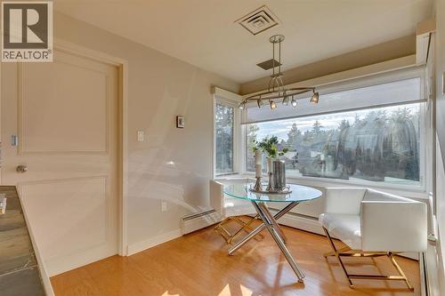 3N, 222 Eagle Ridge Drive Sw, Calgary, AB - Indoor