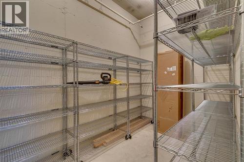 3N, 222 Eagle Ridge Drive Sw, Calgary, AB - Indoor Photo Showing Garage