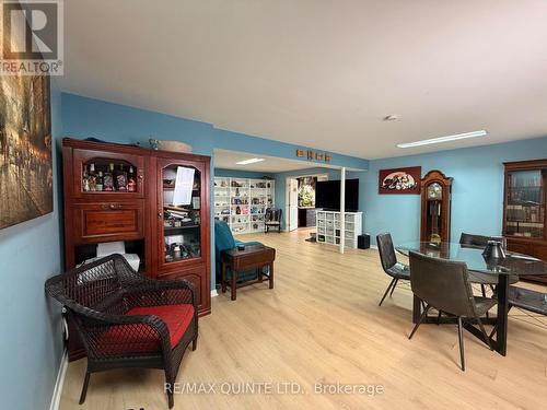 73 Oak Ridge Boulevard, Belleville (Belleville Ward), ON - Indoor