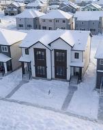 108 Meadowlands Drive  West St Paul, MB R2V 5G6