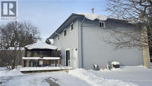 4 Flint Drive, Kitchener, ON - Outdoor