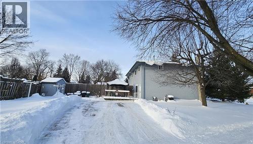 4 Flint Drive, Kitchener, ON - Outdoor