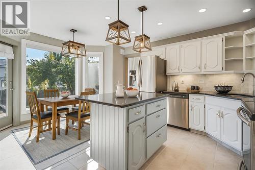 107 Wood Valley Drive Sw, Calgary, AB - Indoor