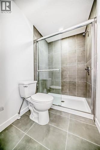 348 Cornerbrook Drive Ne, Calgary, AB - Indoor Photo Showing Bathroom