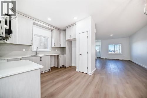 348 Cornerbrook Drive Ne, Calgary, AB - Indoor Photo Showing Kitchen