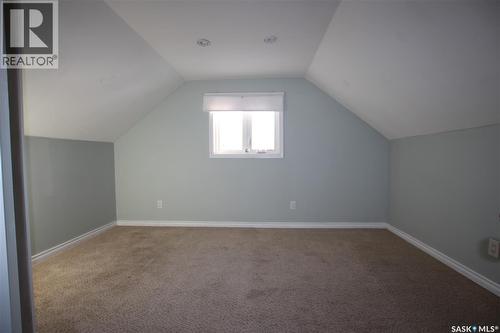 227 Maple Avenue, Yorkton, SK - Indoor Photo Showing Other Room