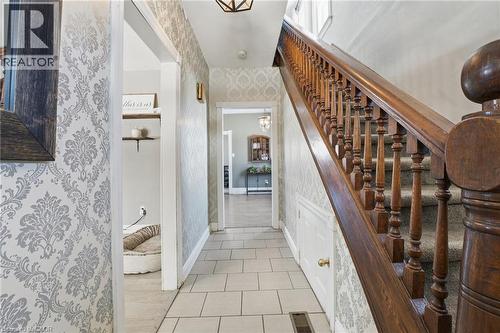 211 Robinson Road, Dunnville, ON - Indoor Photo Showing Other Room