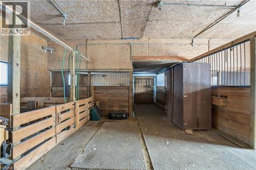 211 Robinson Road, Dunnville, ON - Indoor Photo Showing Garage