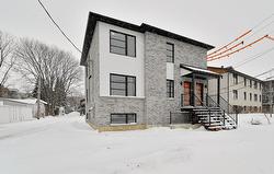 1510 Boul. Marie-Victorin  Longueuil (Le Vieux-Longueuil), QC J4G 1A4