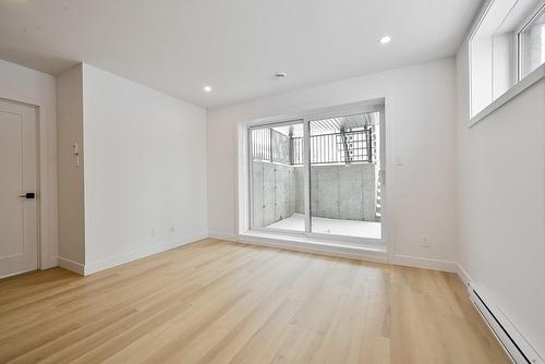 Salon - 1510 Boul. Marie-Victorin, Longueuil (Le Vieux-Longueuil), QC - Indoor Photo Showing Other Room