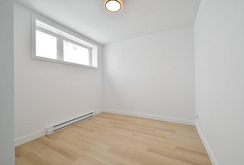 Chambre à coucher - 1510 Boul. Marie-Victorin, Longueuil (Le Vieux-Longueuil), QC - Indoor Photo Showing Other Room