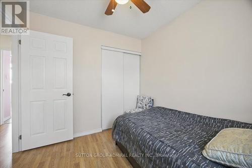95 Athabaska Road, Barrie, ON - Indoor Photo Showing Bedroom