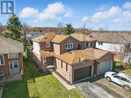 95 Athabaska Road, Barrie, ON - Outdoor