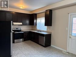 5 FREELAND HOLLOW  Brampton, ON L6Y 0R6