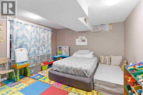 109 Ross Street, Fort Mcmurray, AB - Indoor Photo Showing Bedroom