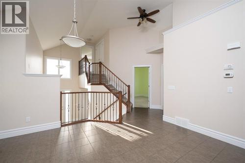 353 Walnut Crescent, Fort Mcmurray, AB - Indoor Photo Showing Other Room