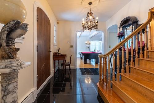 Hall d'entrée/Vestibule - 514 Rue Notre-Dame E., Thetford Mines, QC - Indoor Photo Showing Other Room