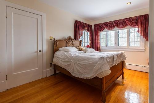 Chambre à coucher - 514 Rue Notre-Dame E., Thetford Mines, QC - Indoor Photo Showing Bedroom