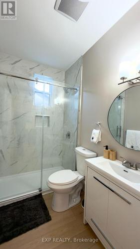 1515 Dufferin Street, Whitby, ON - Indoor Photo Showing Bathroom