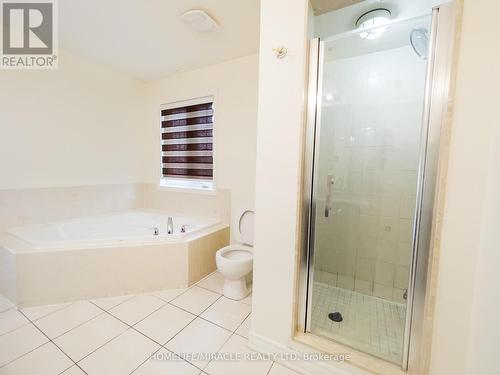 37 Calm Waters Crescent, Brampton, ON - Indoor Photo Showing Bathroom