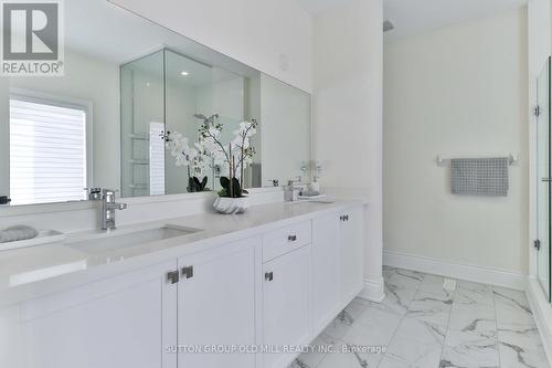 17 Bellefond Street, Vaughan, ON - Indoor Photo Showing Bathroom