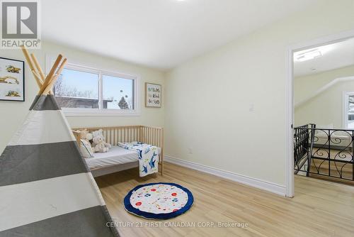 59 Cliftonvale Avenue, London South (South E), ON - Indoor