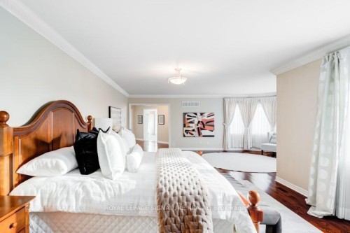 140 Boake Trail, Richmond Hill, ON - Indoor Photo Showing Bedroom