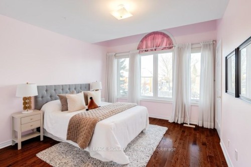 140 Boake Trail, Richmond Hill, ON - Indoor Photo Showing Bedroom