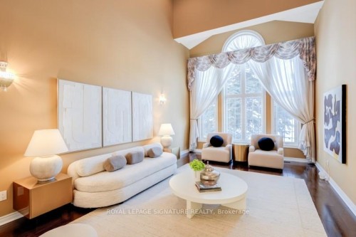 140 Boake Trail, Richmond Hill, ON - Indoor Photo Showing Other Room