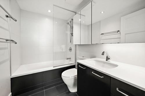 Salle de bains attenante à la CCP - 803-299 Rue De La Rotonde, Montréal (Verdun/Île-Des-Soeurs), QC - Indoor Photo Showing Bathroom