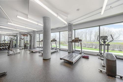 Salle d'exercice - 803-299 Rue De La Rotonde, Montréal (Verdun/Île-Des-Soeurs), QC - Indoor Photo Showing Gym Room