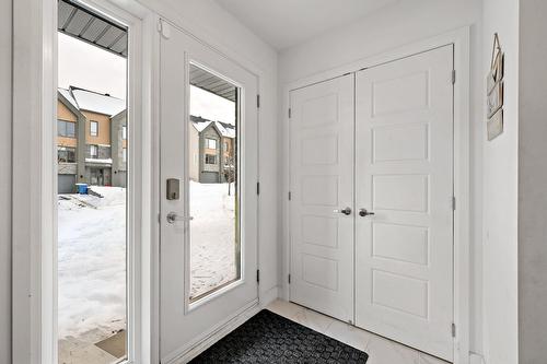 Hall d'entrée/Vestibule - 405 Rue Du Tonnelier, Saint-Jérôme, QC 