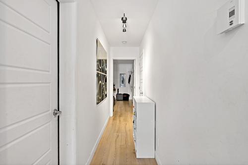 Corridor - 405 Rue Du Tonnelier, Saint-Jérôme, QC 