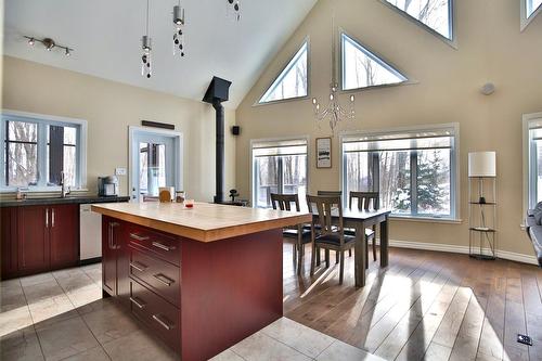 Cuisine - 34 Rue Desaulniers, Shefford, QC - Indoor Photo Showing Other Room