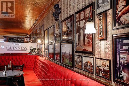 962 Kingston Road, Toronto, ON 