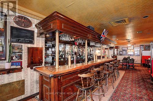 962 Kingston Road, Toronto, ON 