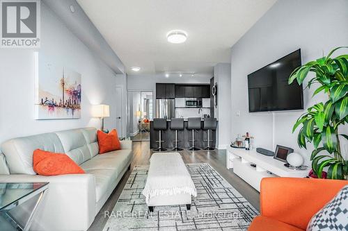 2404 - 56 Annie Craig Drive, Toronto, ON - Indoor Photo Showing Living Room