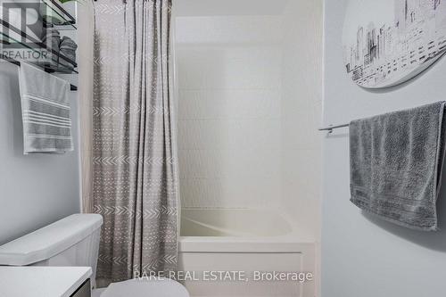 2404 - 56 Annie Craig Drive, Toronto, ON - Indoor Photo Showing Bathroom