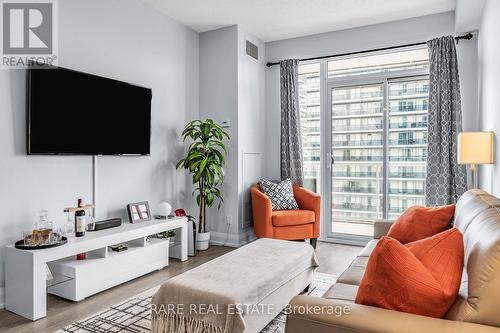 2404 - 56 Annie Craig Drive, Toronto, ON - Indoor Photo Showing Living Room