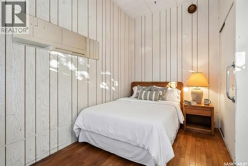 222 Lillooet Street W, Moose Jaw, SK - Indoor Photo Showing Bedroom