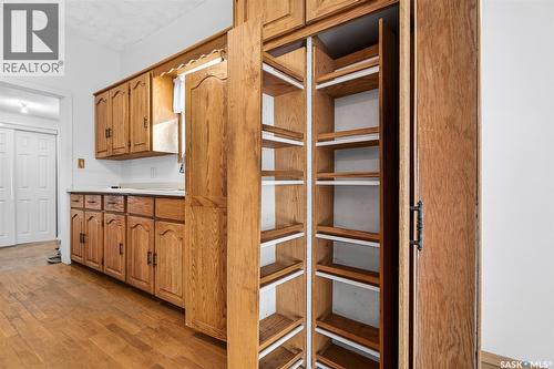 222 Lillooet Street W, Moose Jaw, SK - Indoor