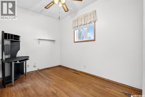222 Lillooet Street W, Moose Jaw, SK - Indoor Photo Showing Other Room